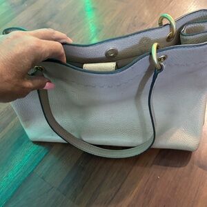 Tory Burch White Leather Shoulder Bag with Gold Accents